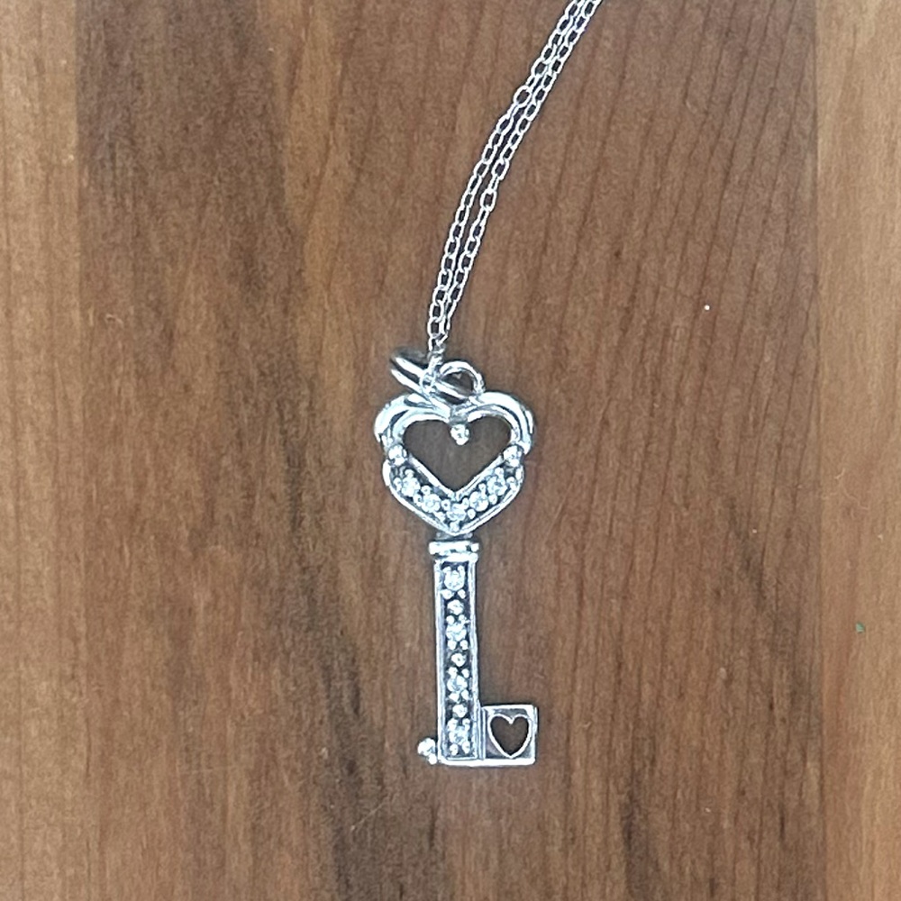 Heart Key necklace Silver 18”